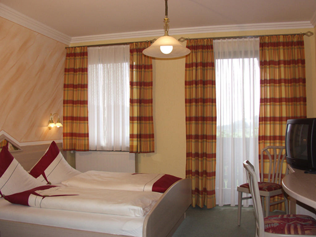 Gasthof-Hotel Dilger Rattenberg Bilik gambar